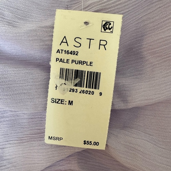 Astr The Label Women's Puff Lantern Sleeve Top Sz M Pale‎ Purple Ruched Back NWT - Picture 3 of 13